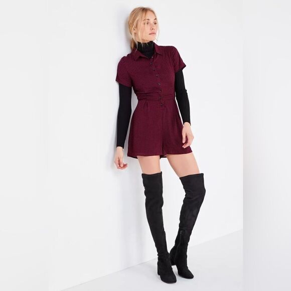 UO Bellina Button-Down Shirt Romper Wine Red Houndstooth 90s Retro Size 4 - Picture 2 of 12